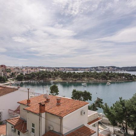 Apartment Kristina Trogir Bagian luar foto